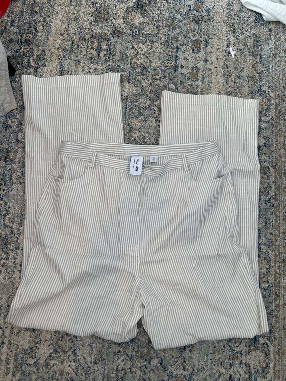 Collusion Pinstripe Mini Shorts Size 12R Beige Striped Linen Blend